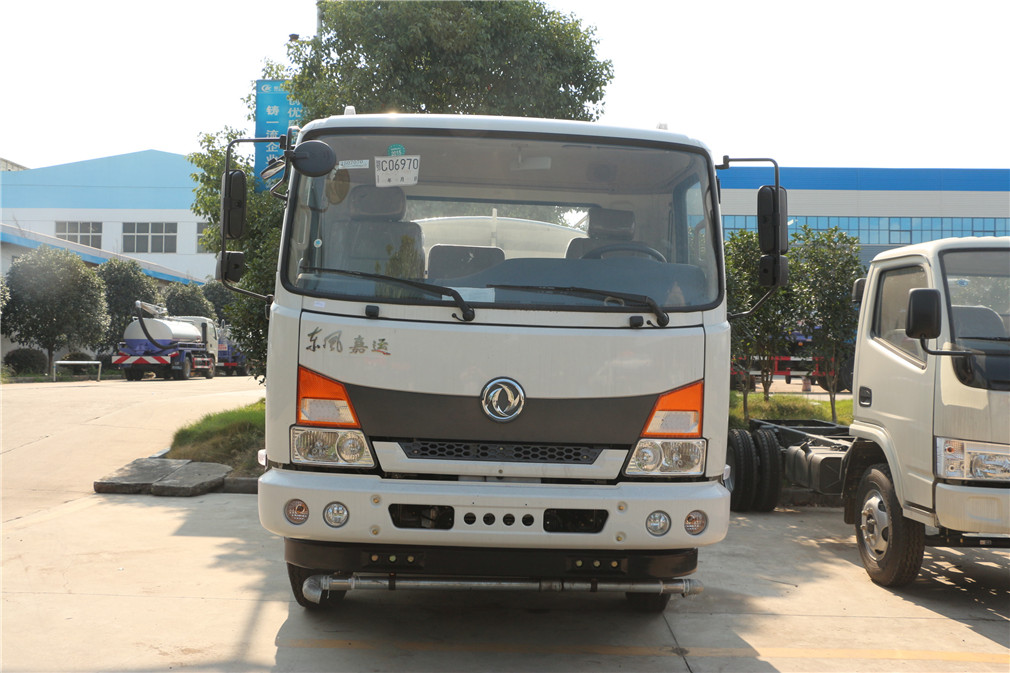 東風嘉運（10方）綠化噴灑車(chē)