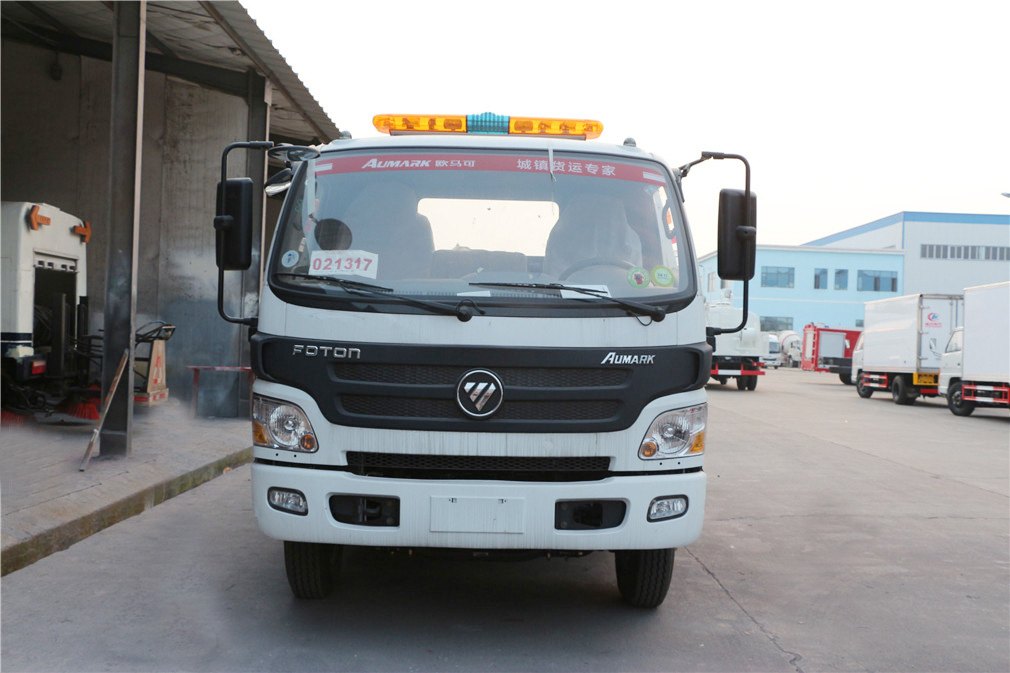 福田歐馬可(kě)黃牌一拖二清障車(chē)
